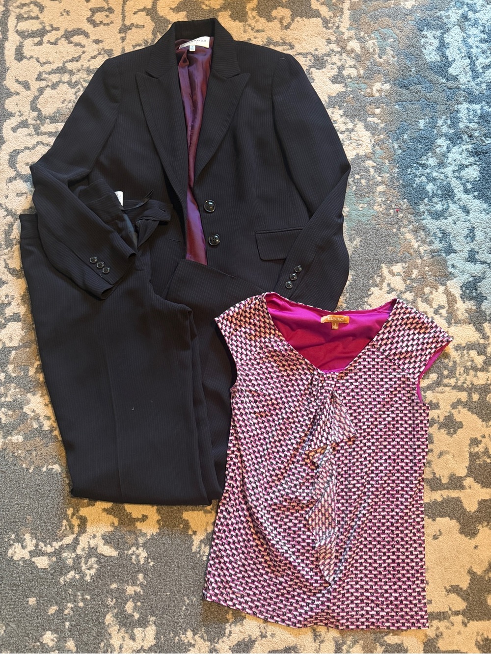 Women’s Jones New York Pinstripe Suit Size 8
